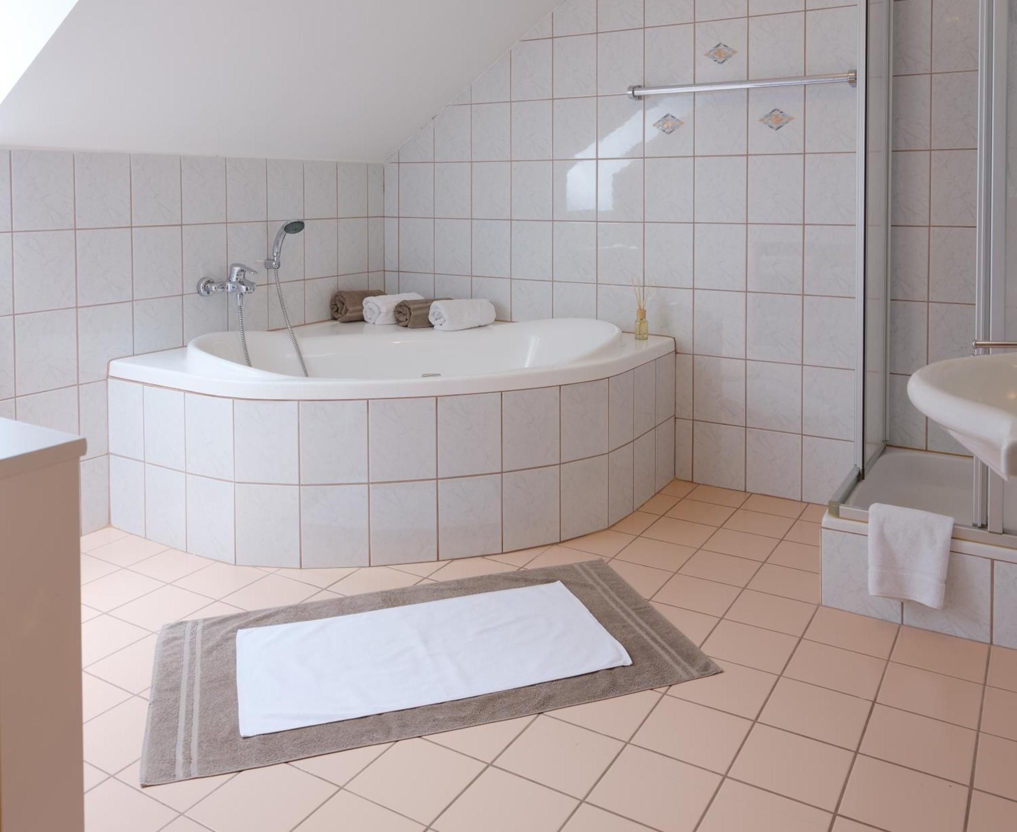 פלאדניץ אן דר טיכלפה Ferienwohnung Im Naturpark Almenland מראה חיצוני תמונה