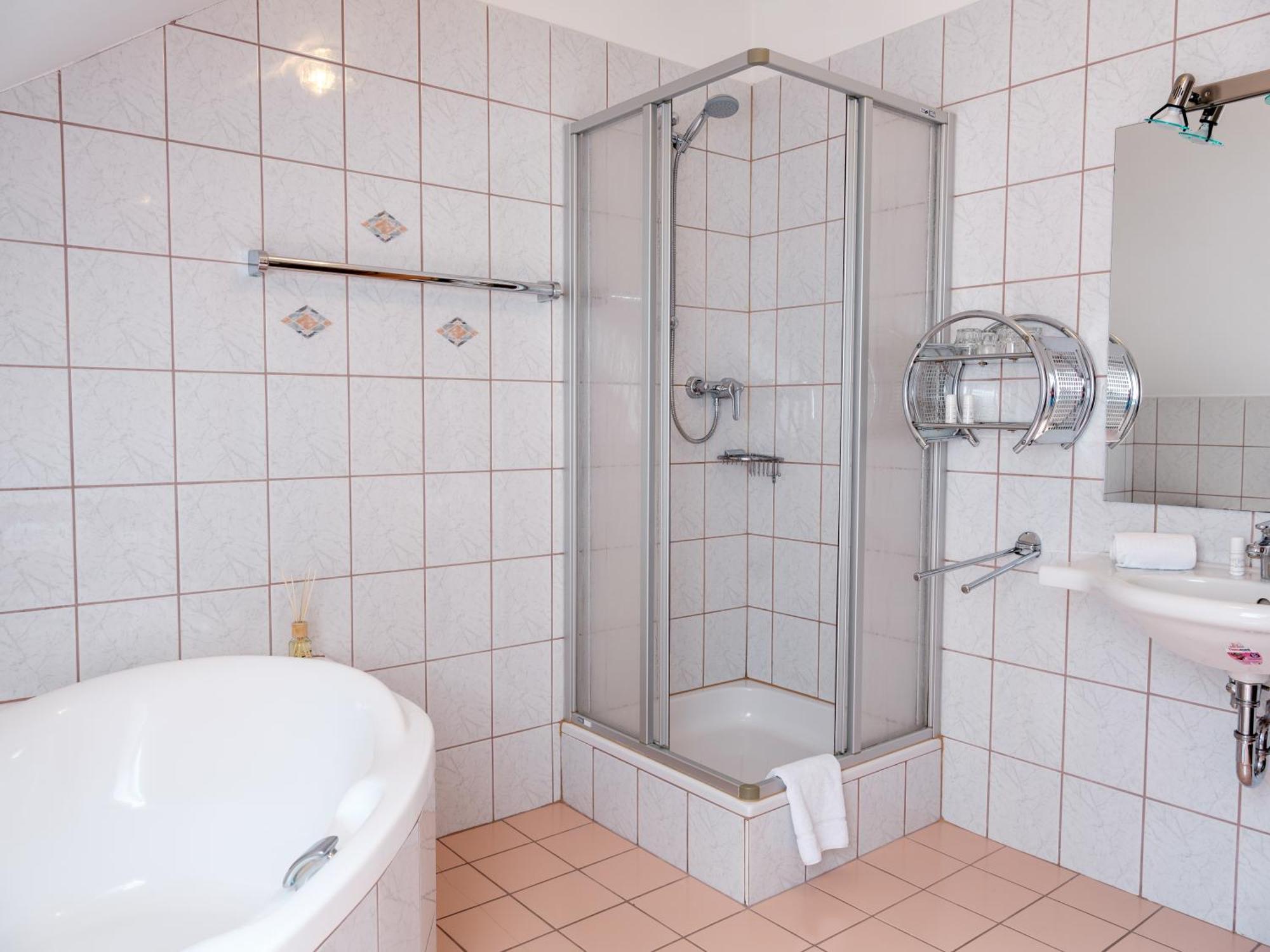 פלאדניץ אן דר טיכלפה Ferienwohnung Im Naturpark Almenland מראה חיצוני תמונה